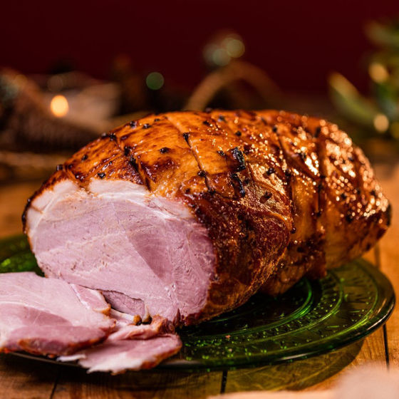 Clumber Honey Glazed Ham with Cloves