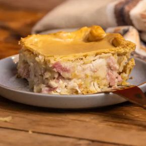 Picture for category Pies, Purse's & Roulades